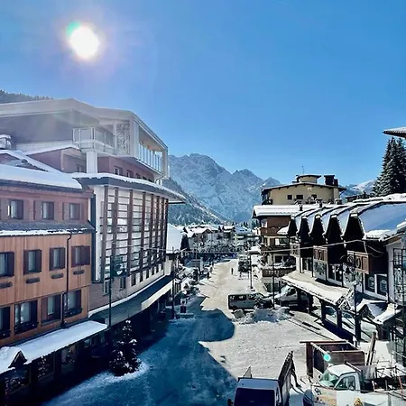 Sweet Campiglio Apartment Madonna di Campiglio Exterior photo